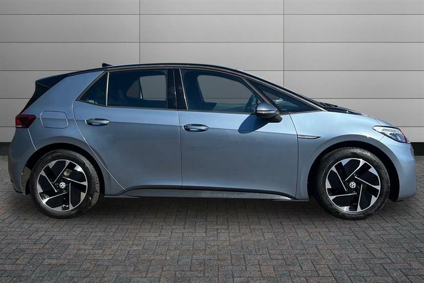 Volkswagen ID.3 150Kw Life Pro Performance 58Kwh Black #4