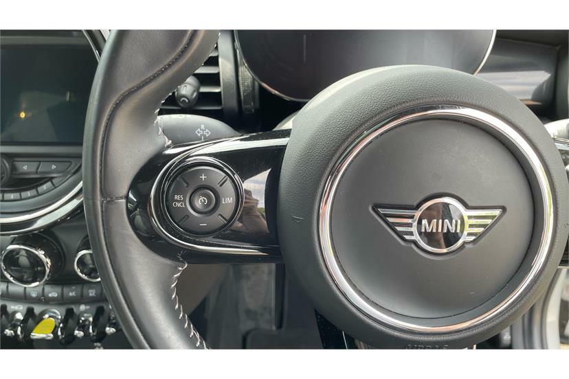 Mini Hatch 1.5 Cooper Sport Hatchback Euro Green #17