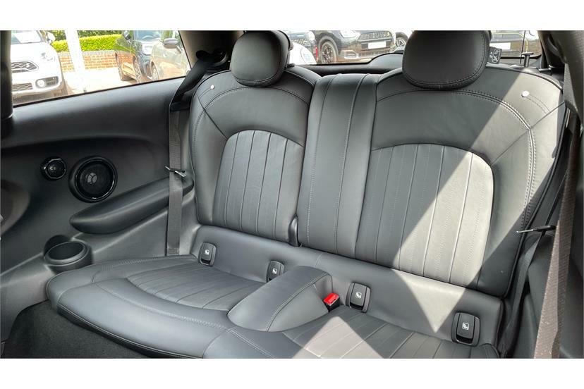 Mini Hatch 1.5 Cooper Sport Hatchback Euro Green #12