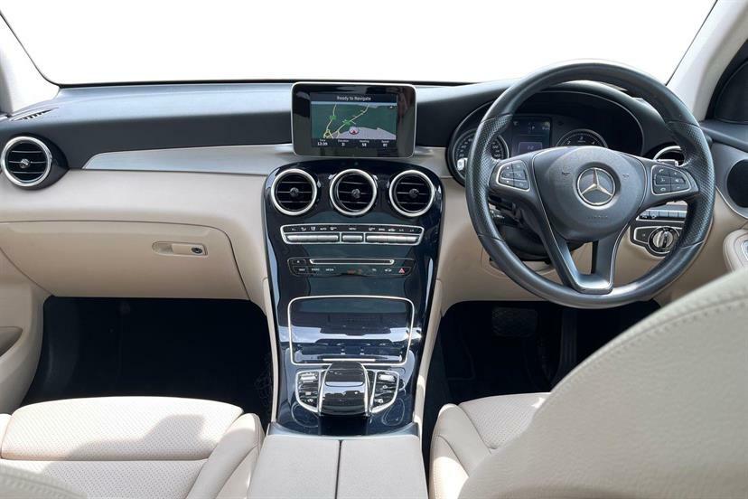 Mercedes-Benz GLC Class 250D 4Matic Sport Premium 9G-tronic Silver #6
