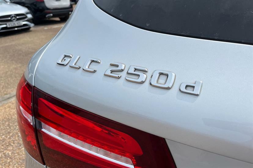 Mercedes-Benz GLC Class Glc 220D 4Matic Se 9G-tronic  #40