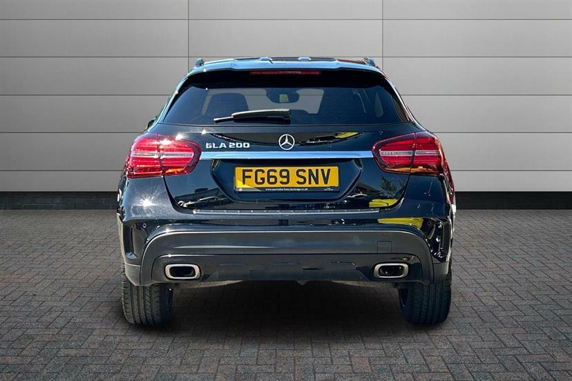 Mercedes-Benz GLA Class Gla 180 Urban Edition Silver #12