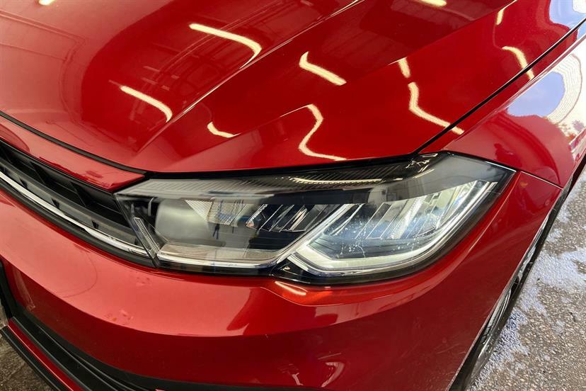Volkswagen Polo Style Red #32