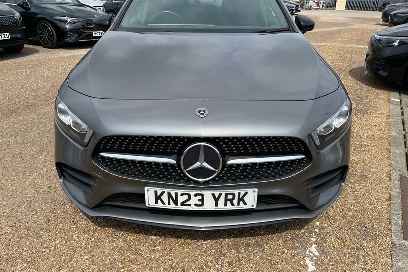 Mercedes-Benz A Class A180 Amg Line Premium Plus 2023 Black #40