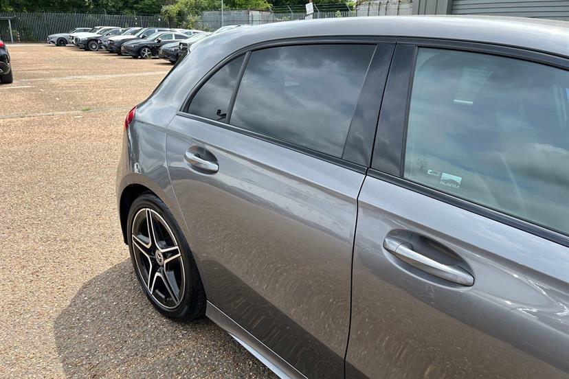 Mercedes-Benz A Class A180 Amg Line Premium Plus 2023 Black #16