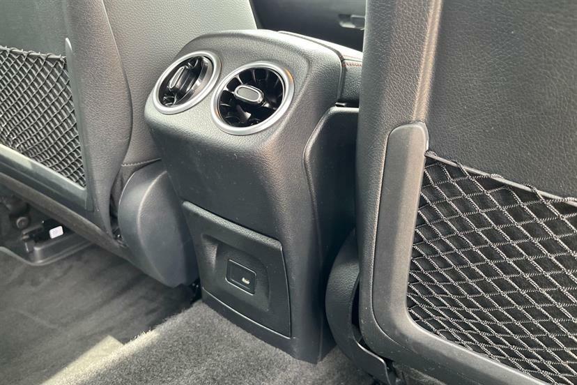 Mercedes-Benz A Class A180 Amg Line Premium Plus 2023 Black #22