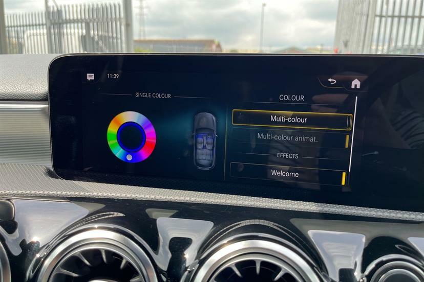 Mercedes-Benz A Class A180 Amg Line Premium Plus 2023 Black #25