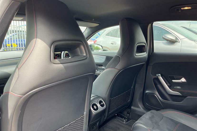 Mercedes-Benz A Class A180 Amg Line Premium Plus 2023 Black #17
