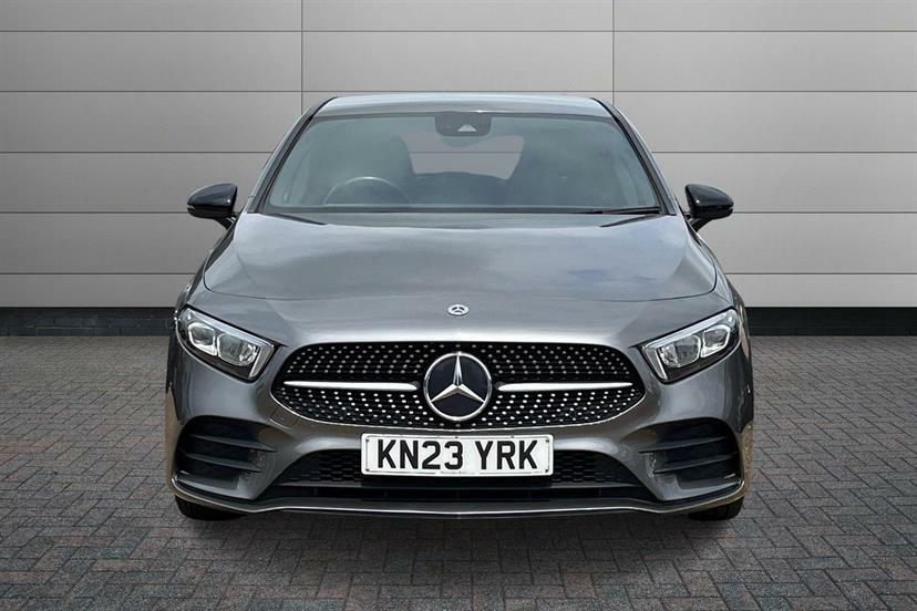 Mercedes-Benz A Class A180 Amg Line Premium Plus 2023 Black #11