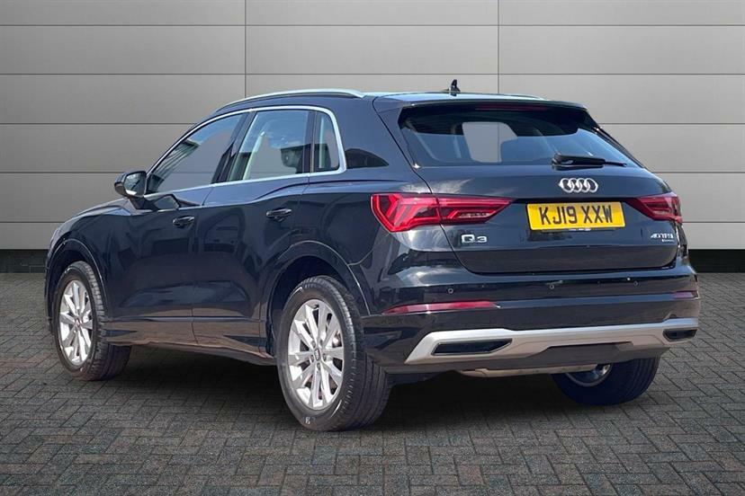 Audi Q3 40 Tfsi Quattro Sport S Tronic Black #3