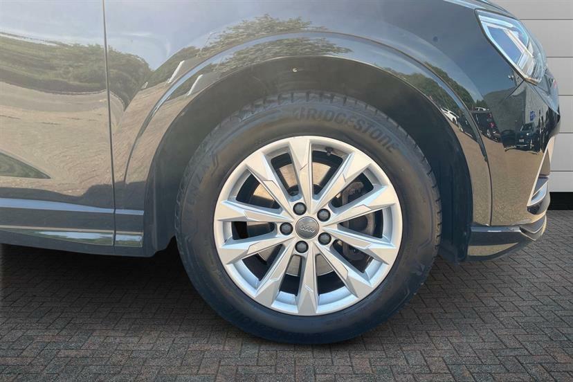 Audi Q3 40 Tfsi Quattro Sport S Tronic Black #5