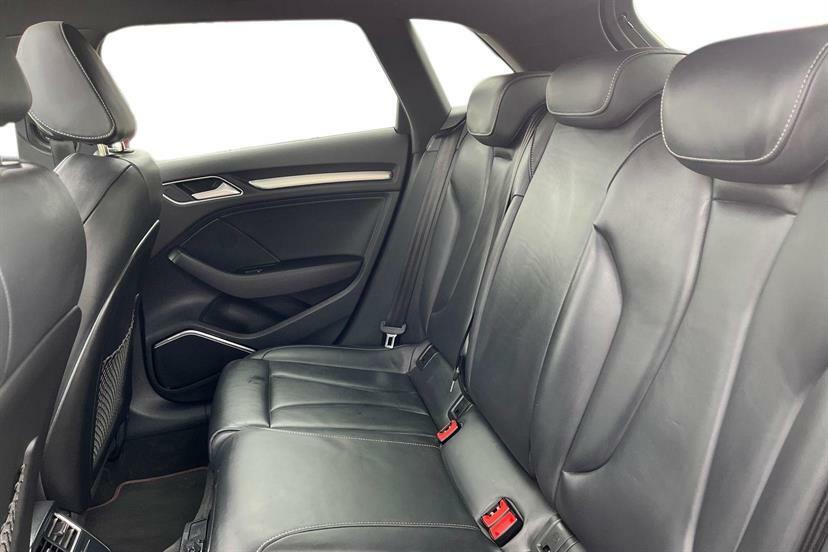 Audi A3 1.5 Tfsi 35 S Line Sportback Euro 6 Ss White #10