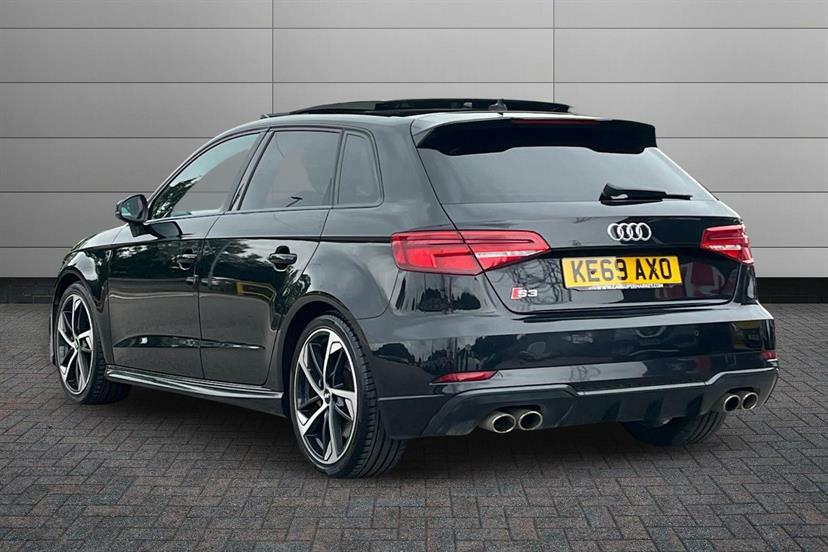 Audi A3 S3 Tfsi 300 Quattro Black Edition S Tronic Black #3