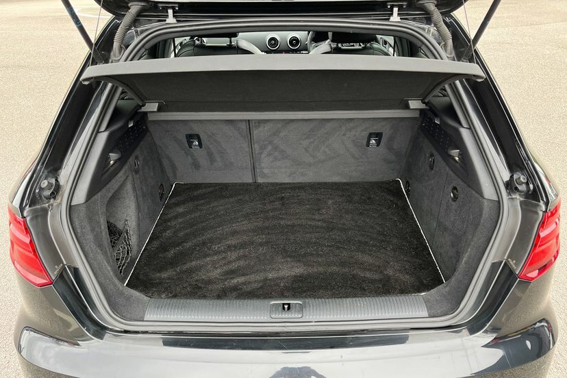 Audi S3 S3 Tfsi 300 Quattro Black Edition S Tronic  #9