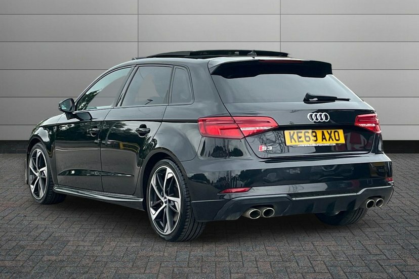 Audi S3 S3 Tfsi 300 Quattro Black Edition S Tronic  #3