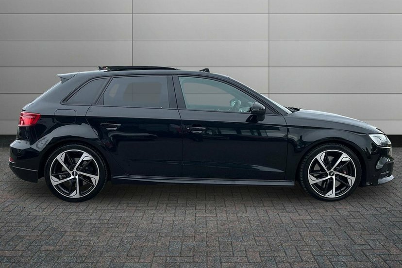 Audi S3 S3 Tfsi 300 Quattro Black Edition S Tronic  #4