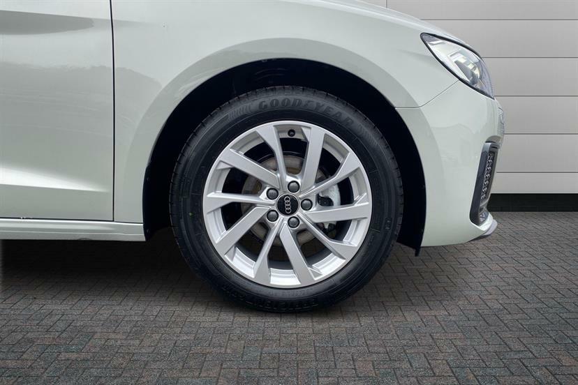 Audi A1 25 Tfsi Sport Silver #4