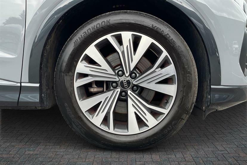 Audi Q4 E Tron 125Kw 35 55Kwh Sport Grey #5