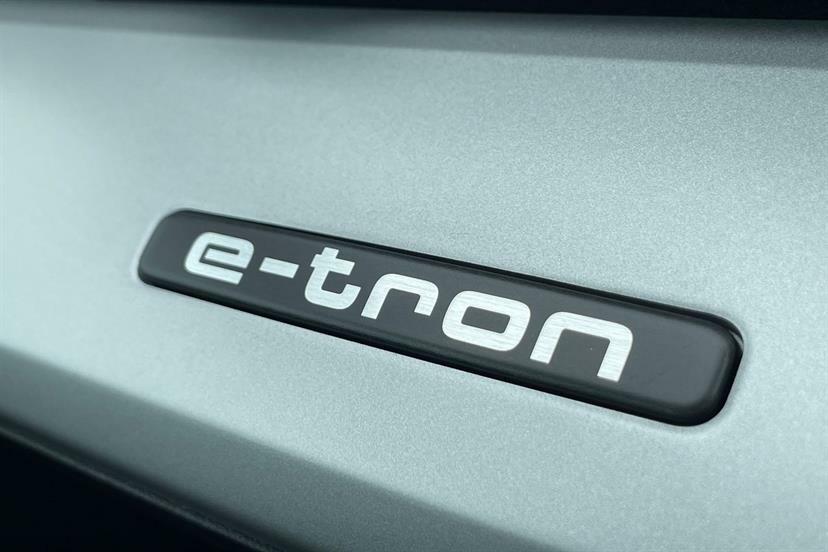 Audi Q4 E Tron 150Kw 40 82Kwh Sport Cs Blue #27