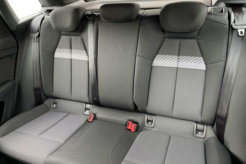 Audi Q4 E Tron 150Kw 40 82Kwh Sport Cs Blue #8