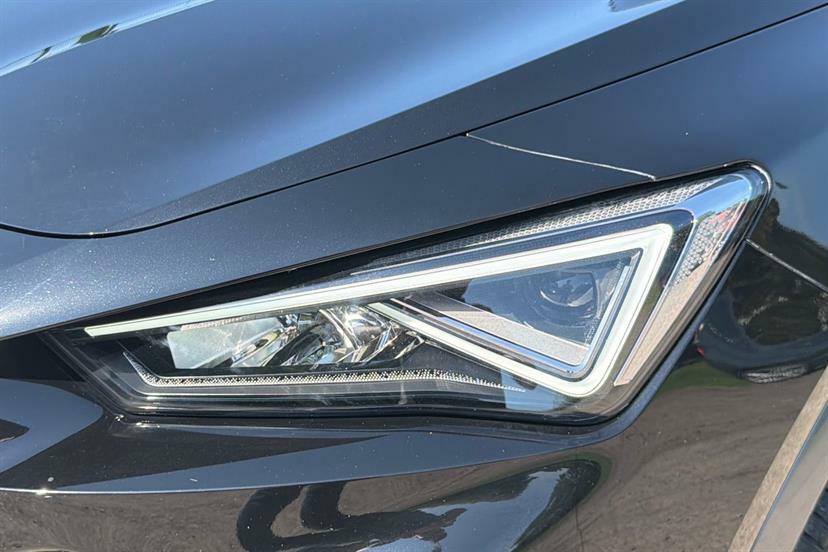 Cupra Formentor V2 Black #22