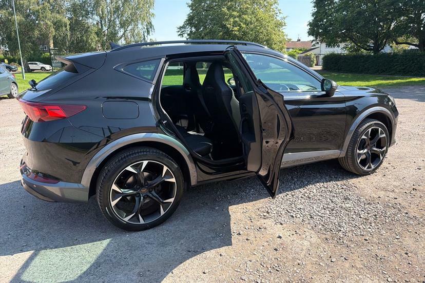 Cupra Formentor V2 Black #28