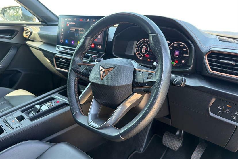 Cupra Formentor 1.5 Tsi 150 V2 Dsg Black #6