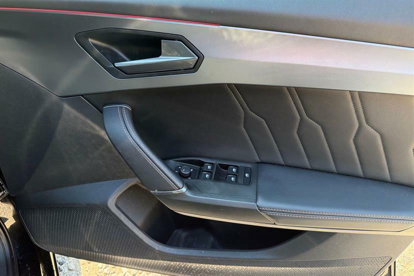 Cupra Formentor V2 Black #11