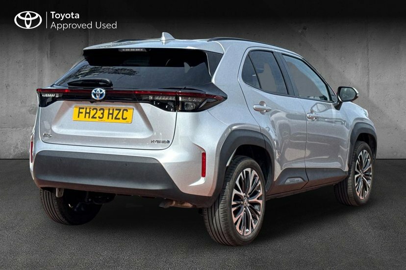 Toyota Yaris Cross 1.5 Vvt-h Excel Suv Hybrid E-cvt 116 P FH23HZC Silver #2