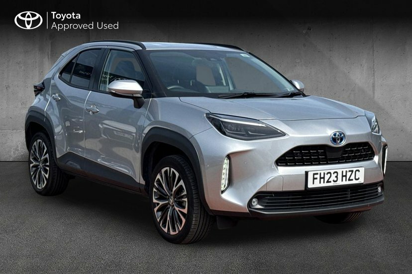 Toyota Yaris Cross 1.5 Vvt-h Excel Suv Hybrid E-cvt 116 P FH23HZC Silver