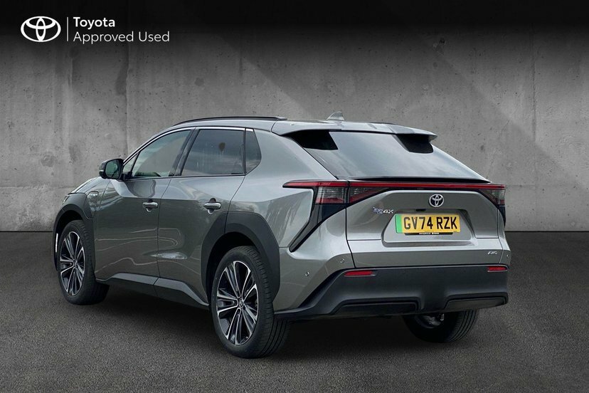 Toyota bZ4X 71.4Kwh Vision Suv Awd 11Kw Obc Silver #4