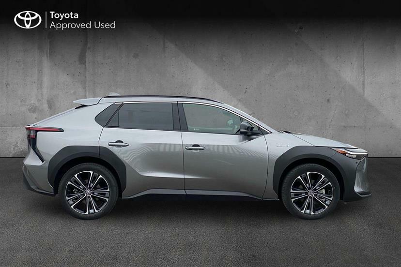Toyota bZ4X Bz4x Motion Awd Black #15