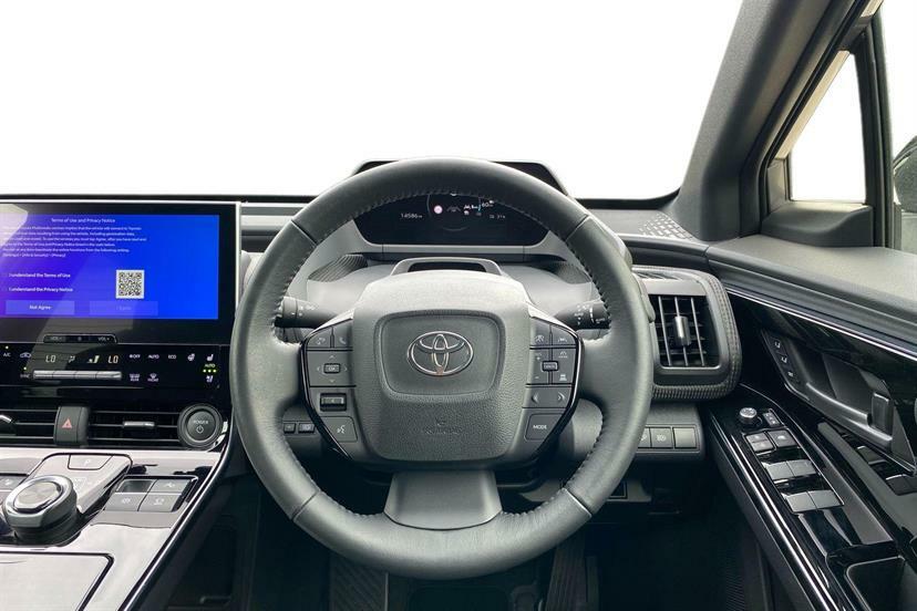 Toyota bZ4X Bz4x Motion Awd Black #7