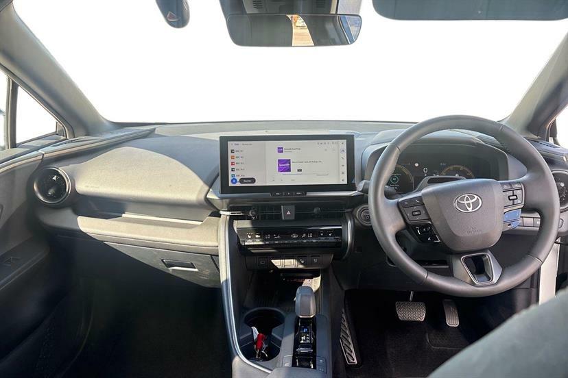 Toyota C-Hr 1.8 Hybrid Excel Cvt White #5