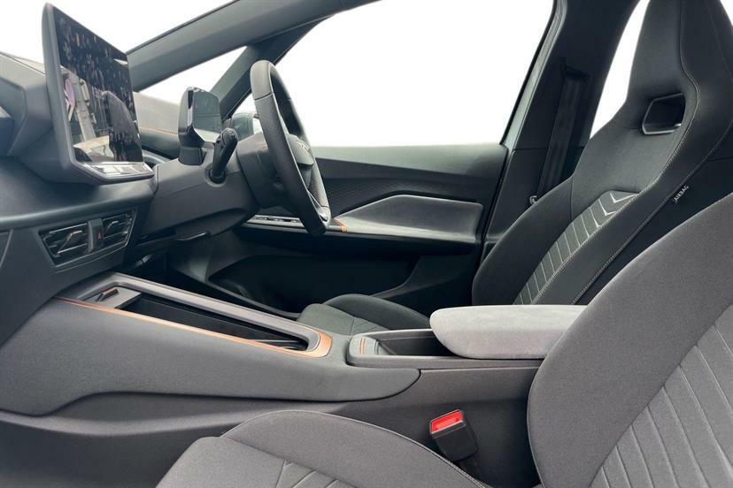 Cupra Born 170Kw E-boost V1 59Kwh White #2