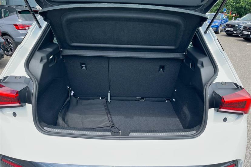 Cupra Born E-boost 59Kwh V2 5-Door Silver #9
