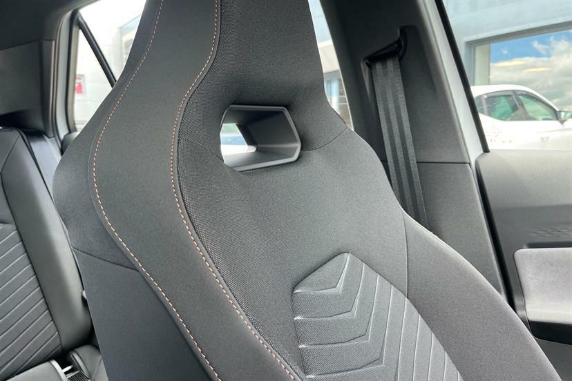 Cupra Born E-boost 59Kwh V2 5-Door Silver #36