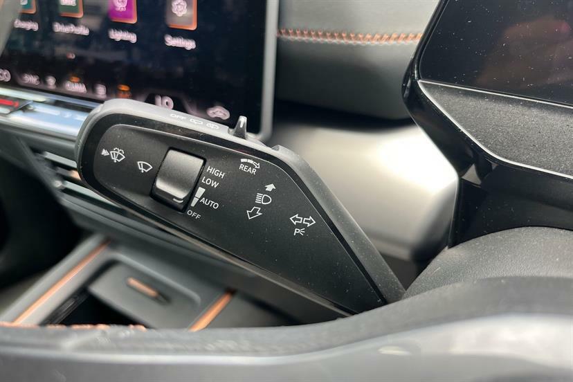 Cupra Born E-boost 59Kwh V2 5-Door Silver #27