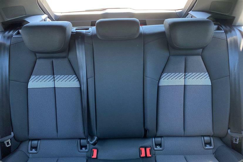 Audi A3 S Line 30 Tfsi 116 Ps S Tronic Black #8