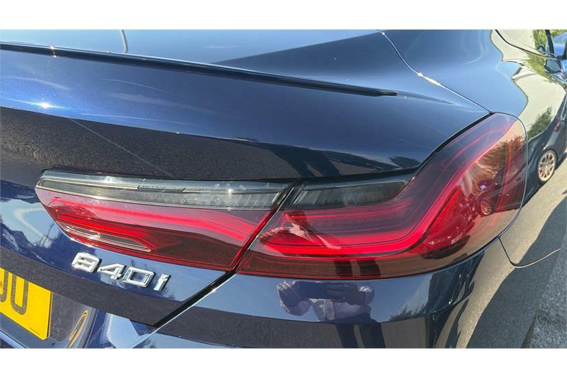 BMW 8 Series M850i Xdrive White #19