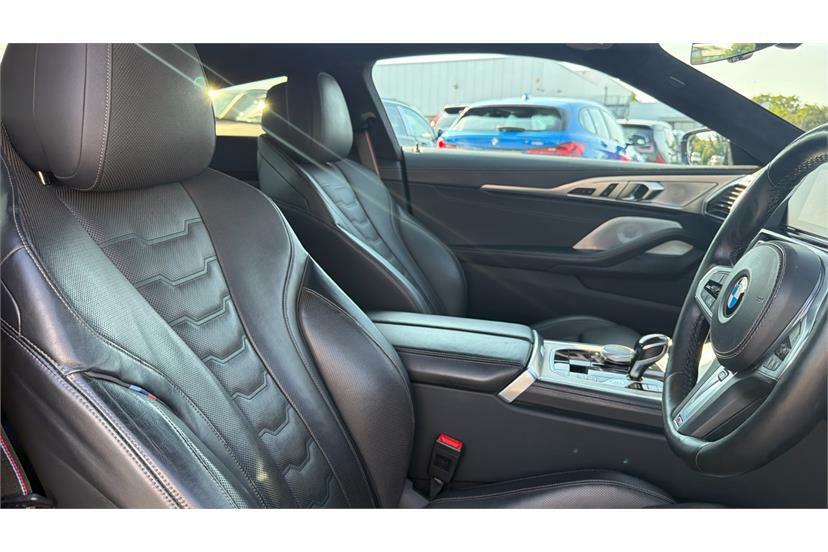 BMW 8 Series M850i Xdrive White #10
