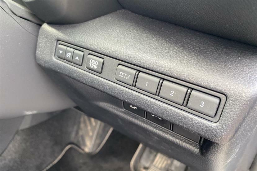 Lexus LBX 1.5 Vvt-ie Premium Plus E-cvt Euro 6 Ss Grey #37