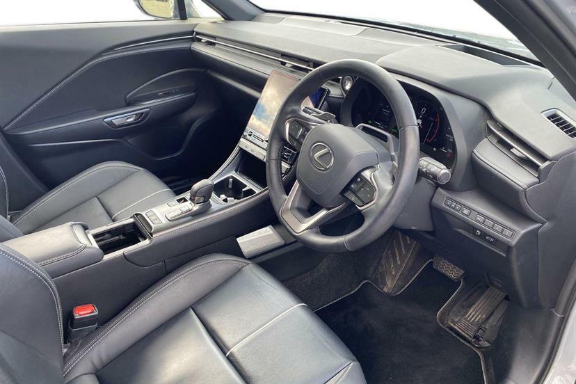 Lexus LBX 1.5 Takumi E-cvt Grey #6