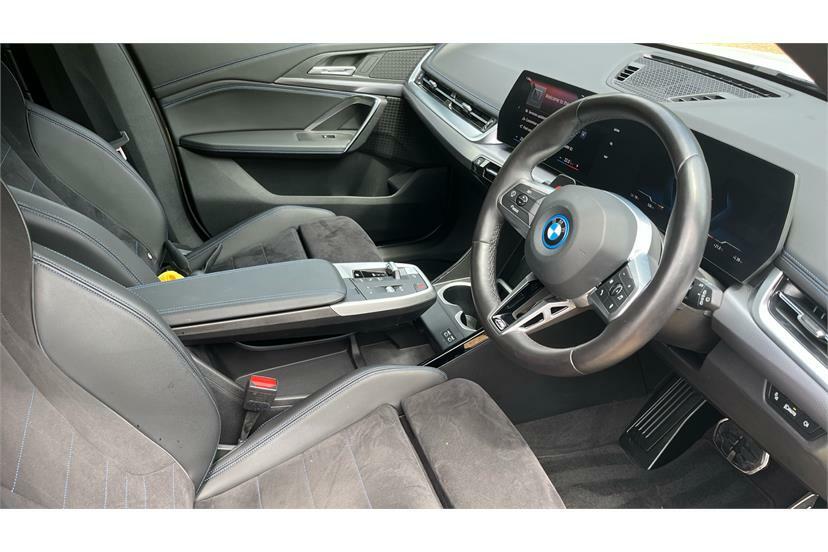 BMW iX1 230Kw Xdrive30 M Sport 65Kwh White #6