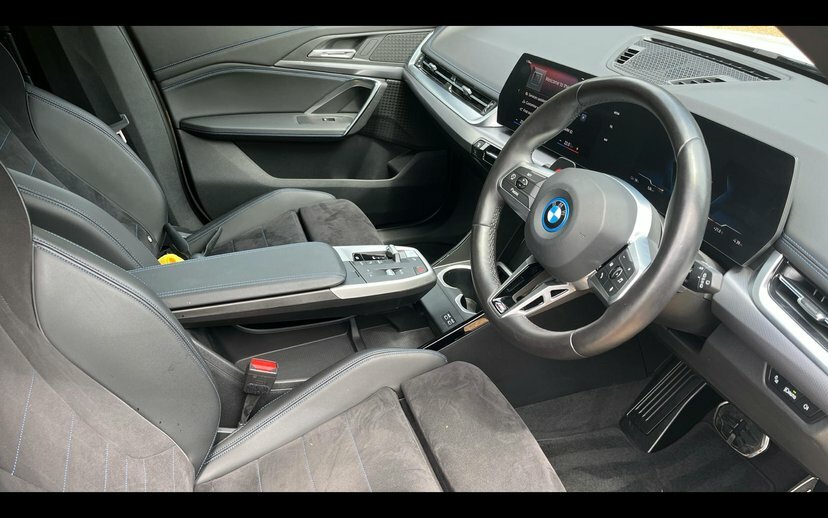 BMW iX1 Ix1 Xdrive30 M Sport YB23DYD White #6