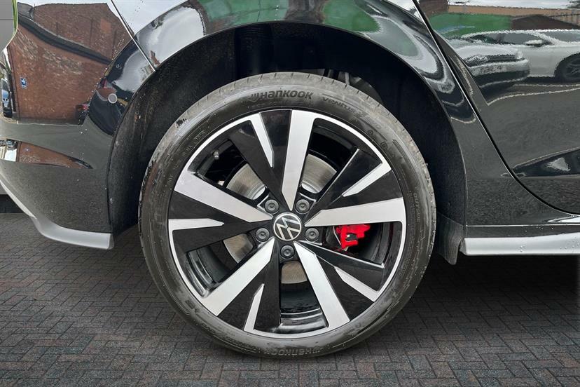 Volkswagen Golf 1.5 Tsi 272 Gte Ehybrid Dsg Black #3