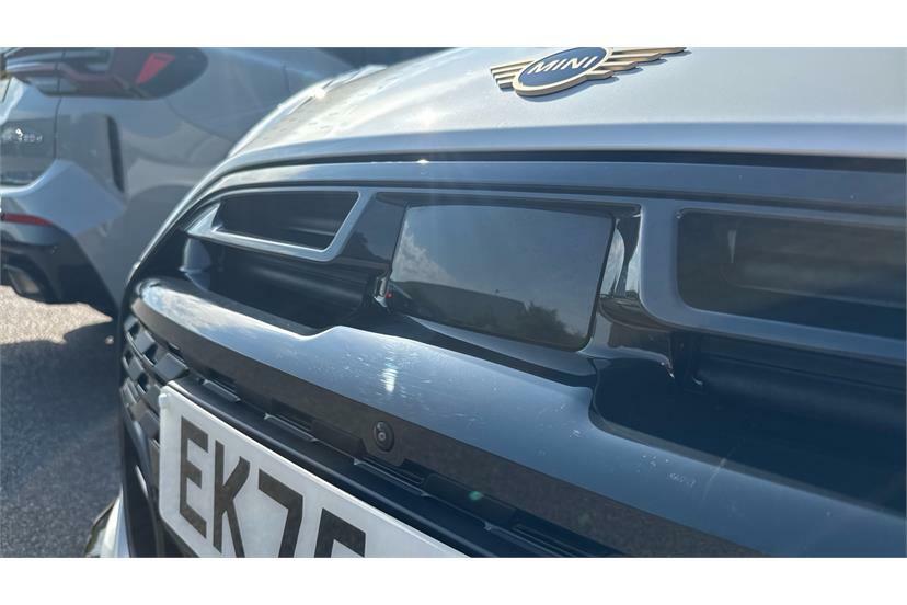 Mini Hatch Cooper S White #24
