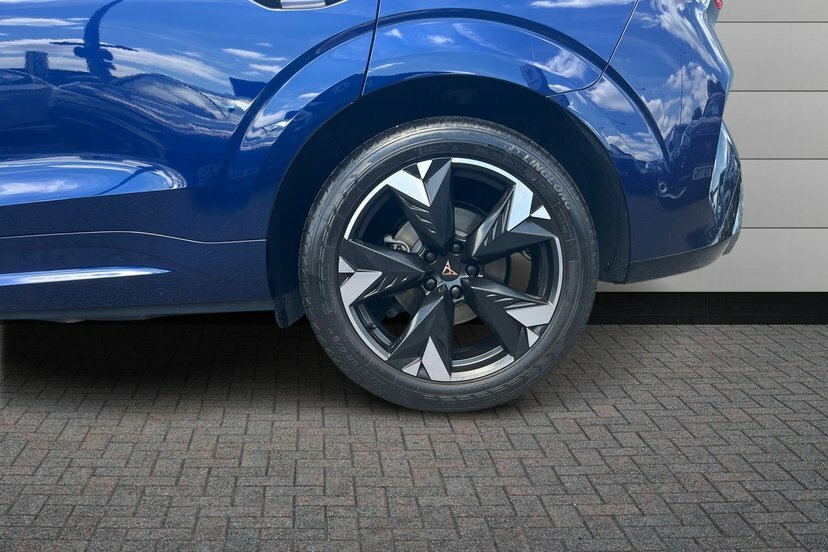 Cupra Terramar 1.5 Etsi V2 Suv Hybrid Dsg 150 Ps Blue #5