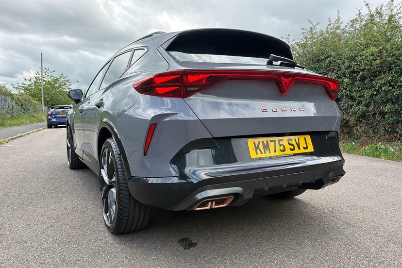 Cupra Formentor 1.5 Etsi 150 V2 Dsg Grey #19