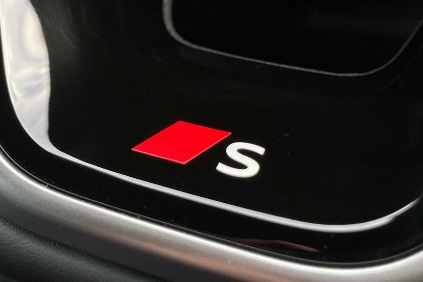 Audi Q3 35 Tfsi Sport 2026 Black #37